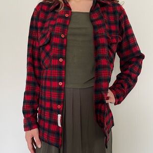 red & green 100% wool Pendleton women’s flannel
